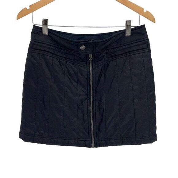 Athleta Dresses & Skirts - Athleta TOASTY BUNS Primaloft Black/Charcoal Gray Zipper Quilted Mini Skirt Sz 6